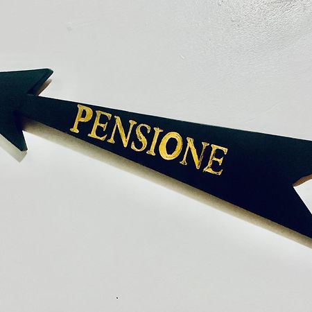 Pensione Popolo Μόντρεαλ Εξωτερικό φωτογραφία